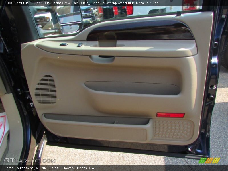 Medium Wedgewood Blue Metallic / Tan 2006 Ford F350 Super Duty Lariat Crew Cab Dually