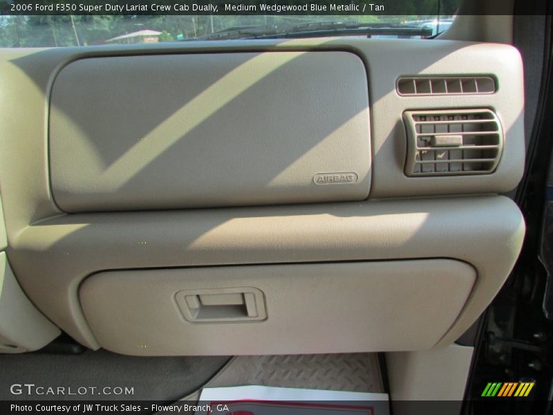 Medium Wedgewood Blue Metallic / Tan 2006 Ford F350 Super Duty Lariat Crew Cab Dually