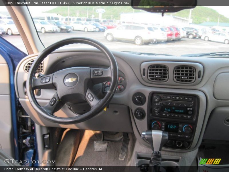 Superior Blue Metallic / Light Gray 2005 Chevrolet TrailBlazer EXT LT 4x4