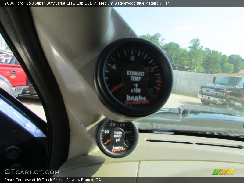 Medium Wedgewood Blue Metallic / Tan 2006 Ford F350 Super Duty Lariat Crew Cab Dually