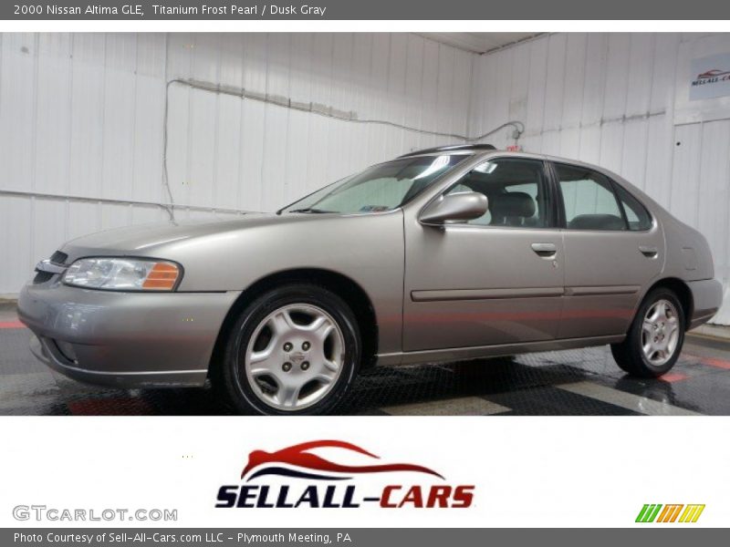 Titanium Frost Pearl / Dusk Gray 2000 Nissan Altima GLE