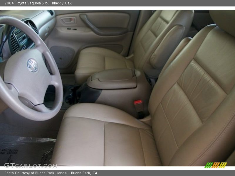 Black / Oak 2004 Toyota Sequoia SR5
