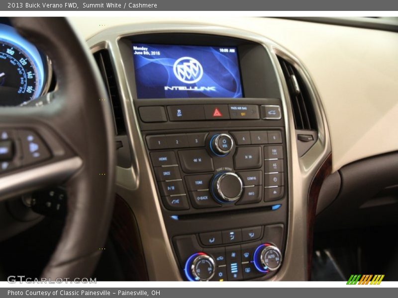Summit White / Cashmere 2013 Buick Verano FWD