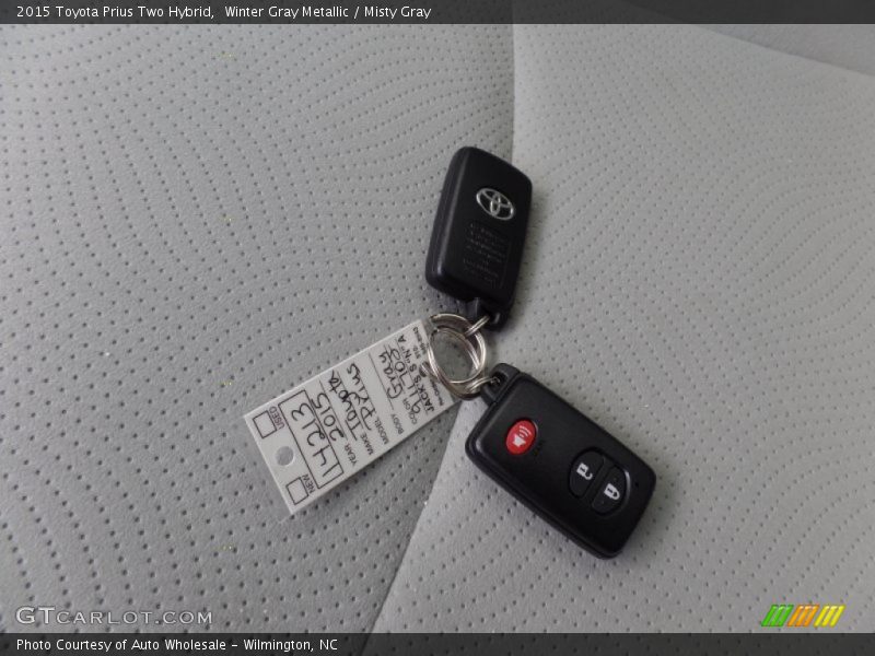 Winter Gray Metallic / Misty Gray 2015 Toyota Prius Two Hybrid