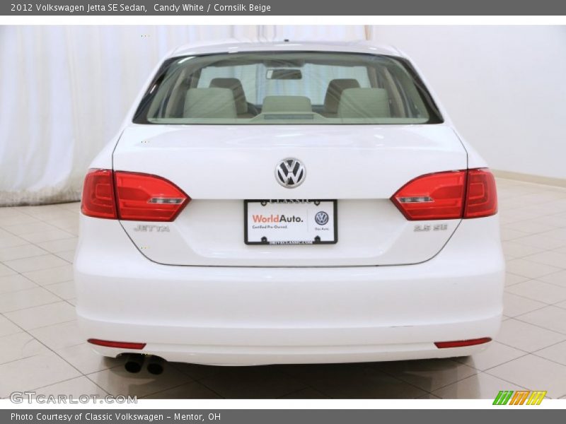 Candy White / Cornsilk Beige 2012 Volkswagen Jetta SE Sedan