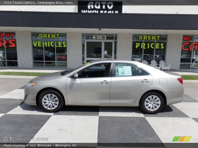 Champagne Mica / Ivory 2014 Toyota Camry L