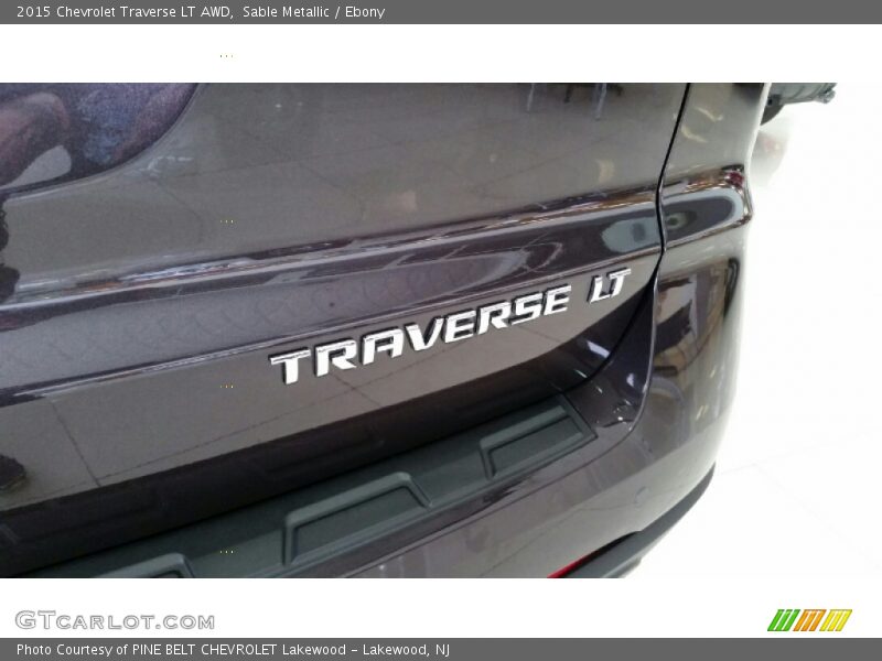Sable Metallic / Ebony 2015 Chevrolet Traverse LT AWD