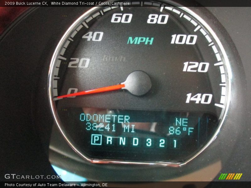 White Diamond Tri-coat / Cocoa/Cashmere 2009 Buick Lucerne CX