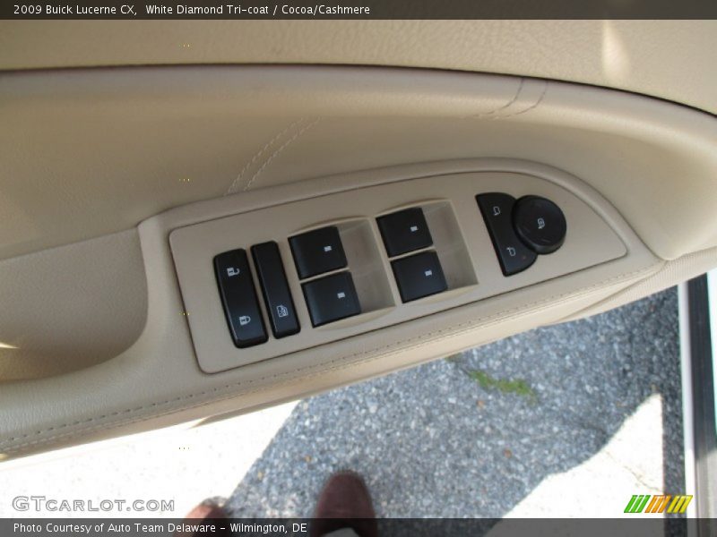 White Diamond Tri-coat / Cocoa/Cashmere 2009 Buick Lucerne CX