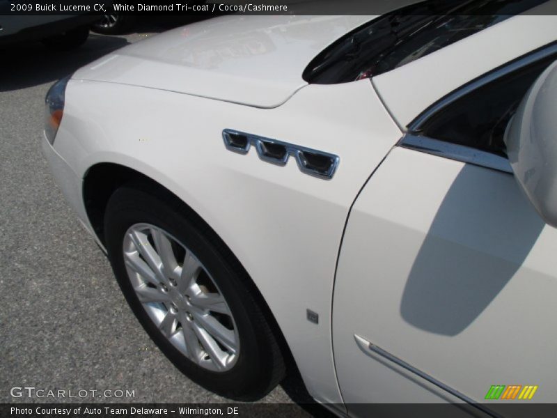 White Diamond Tri-coat / Cocoa/Cashmere 2009 Buick Lucerne CX