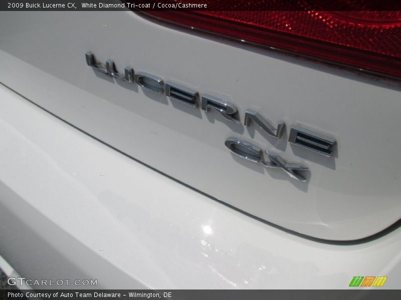 White Diamond Tri-coat / Cocoa/Cashmere 2009 Buick Lucerne CX
