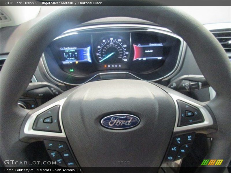 Ingot Silver Metallic / Charcoal Black 2016 Ford Fusion SE