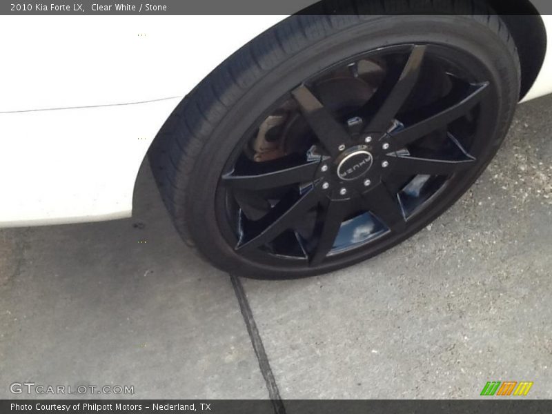 Clear White / Stone 2010 Kia Forte LX