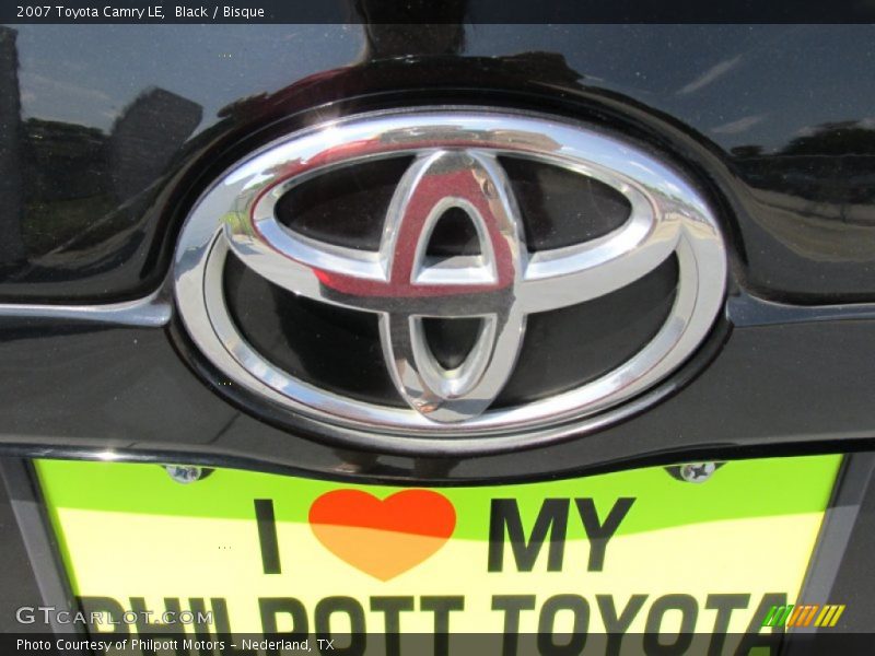 Black / Bisque 2007 Toyota Camry LE