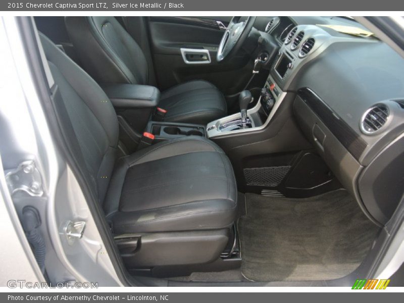 Silver Ice Metallic / Black 2015 Chevrolet Captiva Sport LTZ
