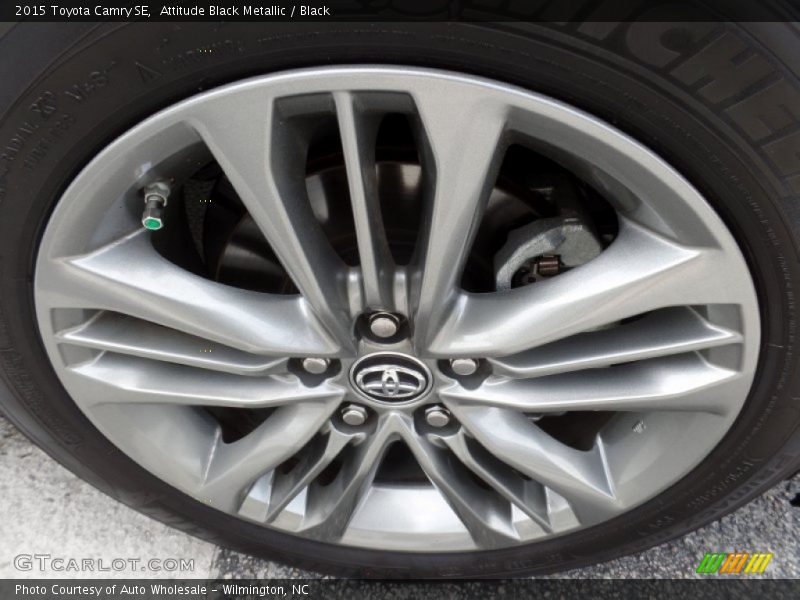 Attitude Black Metallic / Black 2015 Toyota Camry SE