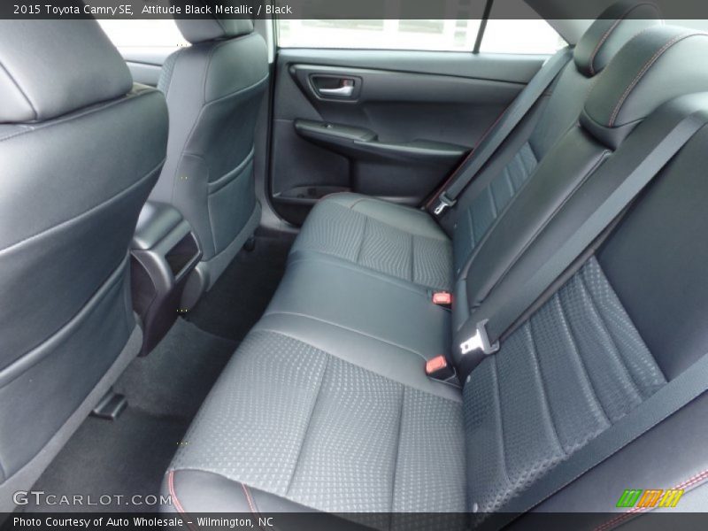 Attitude Black Metallic / Black 2015 Toyota Camry SE