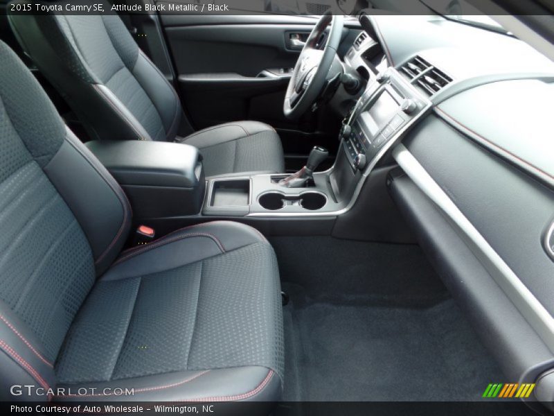 Attitude Black Metallic / Black 2015 Toyota Camry SE