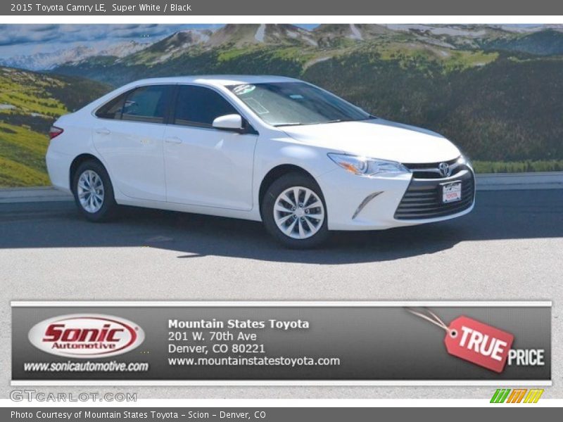 Super White / Black 2015 Toyota Camry LE