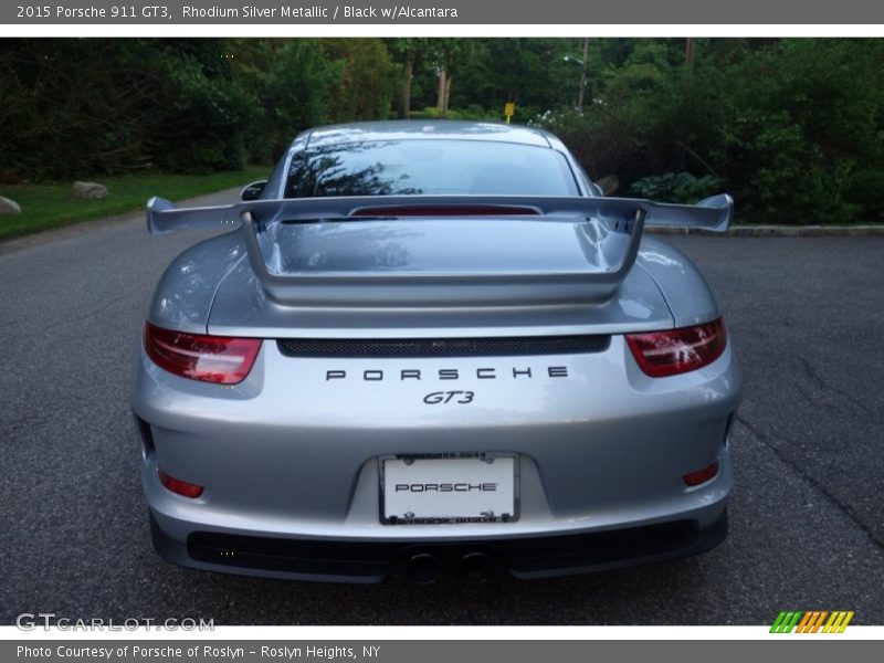 Rhodium Silver Metallic / Black w/Alcantara 2015 Porsche 911 GT3