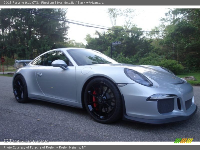 Front 3/4 View of 2015 911 GT3