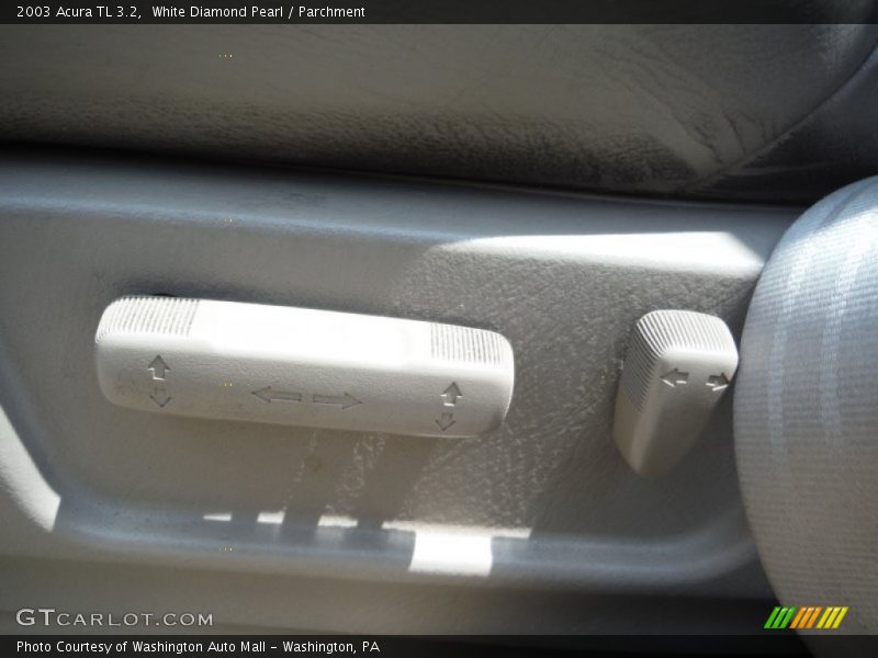 White Diamond Pearl / Parchment 2003 Acura TL 3.2