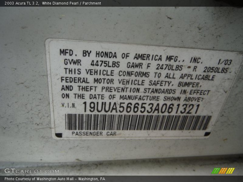 White Diamond Pearl / Parchment 2003 Acura TL 3.2