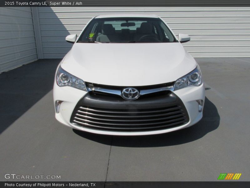 Super White / Ash 2015 Toyota Camry LE