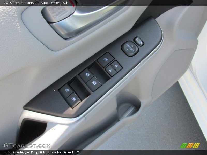 Super White / Ash 2015 Toyota Camry LE
