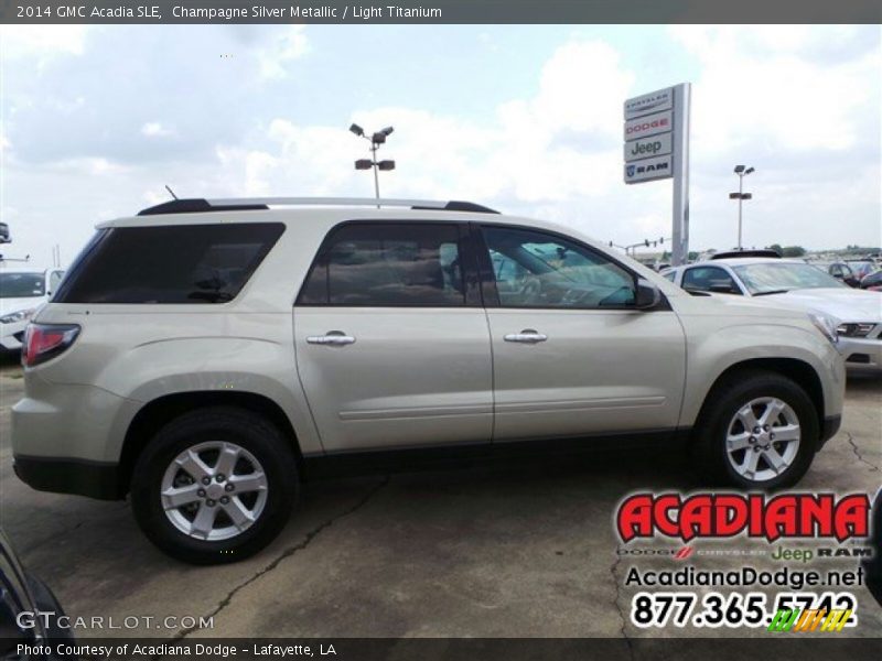 Champagne Silver Metallic / Light Titanium 2014 GMC Acadia SLE