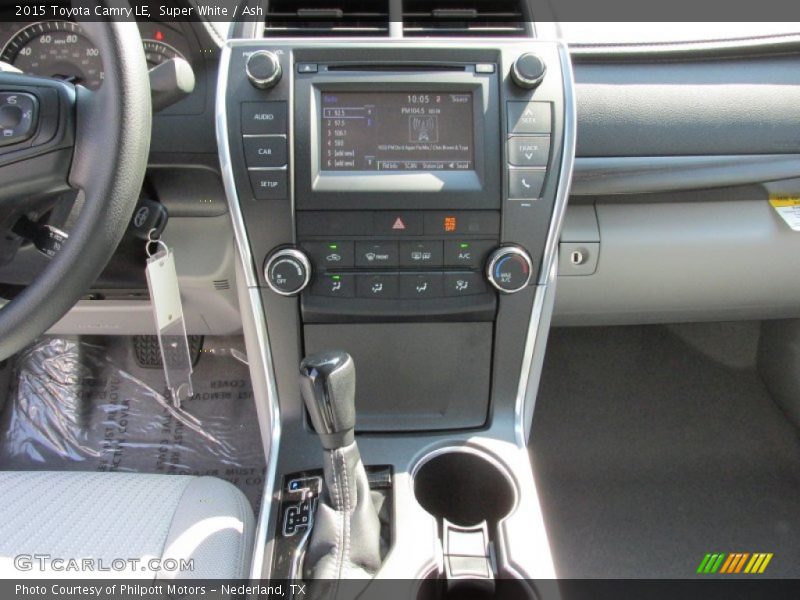 Super White / Ash 2015 Toyota Camry LE