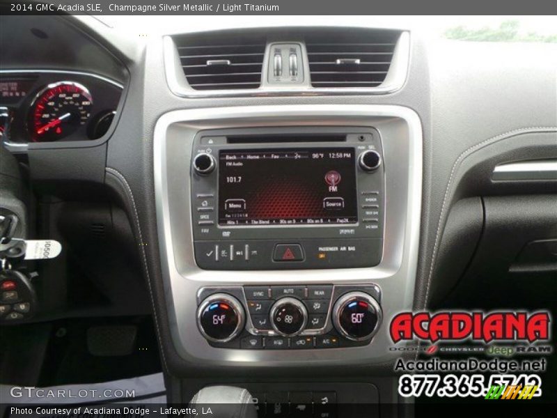 Champagne Silver Metallic / Light Titanium 2014 GMC Acadia SLE