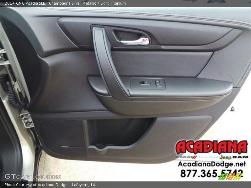 Champagne Silver Metallic / Light Titanium 2014 GMC Acadia SLE