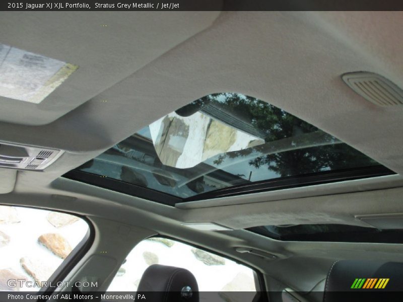 Stratus Grey Metallic / Jet/Jet 2015 Jaguar XJ XJL Portfolio