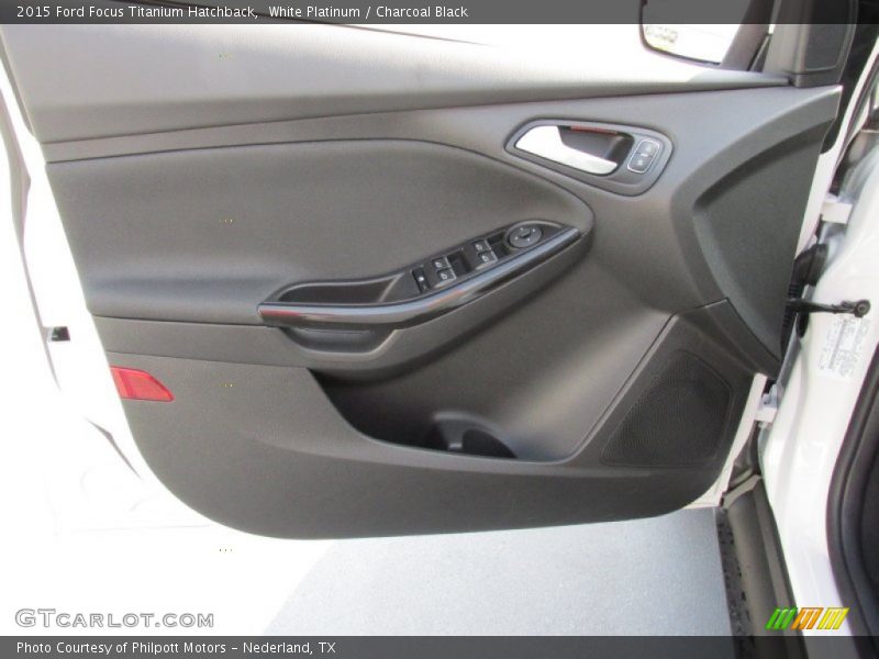 White Platinum / Charcoal Black 2015 Ford Focus Titanium Hatchback