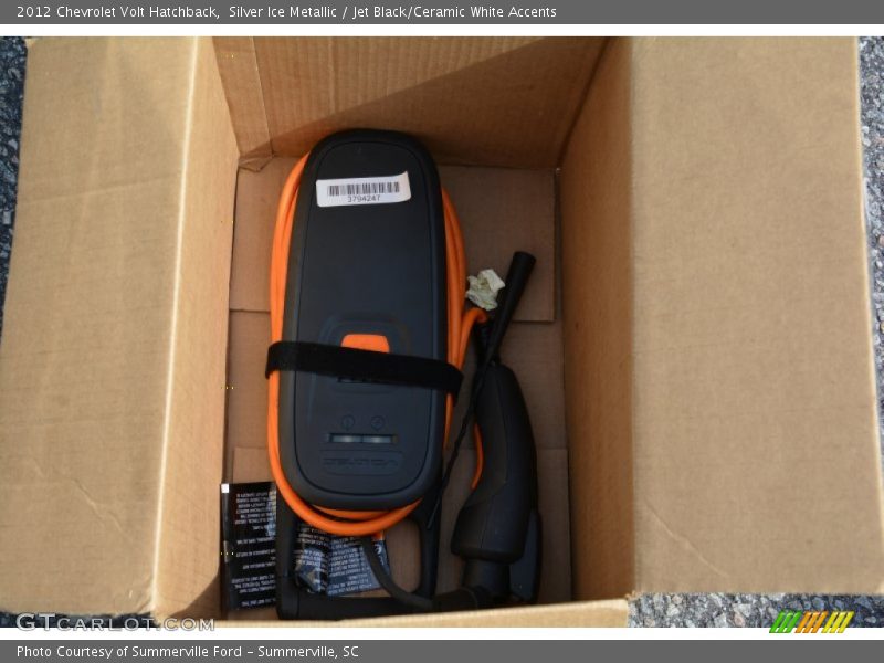 Silver Ice Metallic / Jet Black/Ceramic White Accents 2012 Chevrolet Volt Hatchback