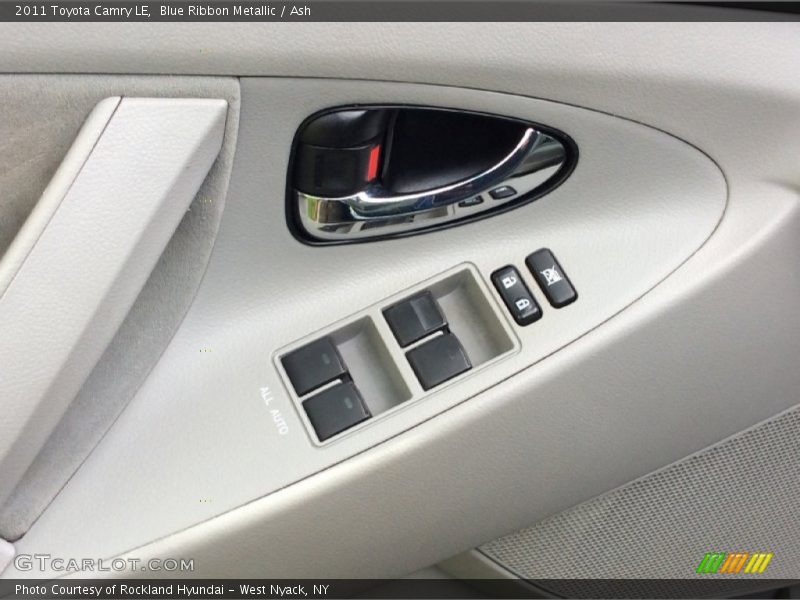 Blue Ribbon Metallic / Ash 2011 Toyota Camry LE