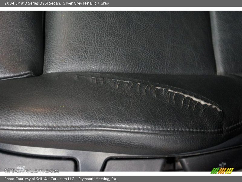 Silver Grey Metallic / Grey 2004 BMW 3 Series 325i Sedan