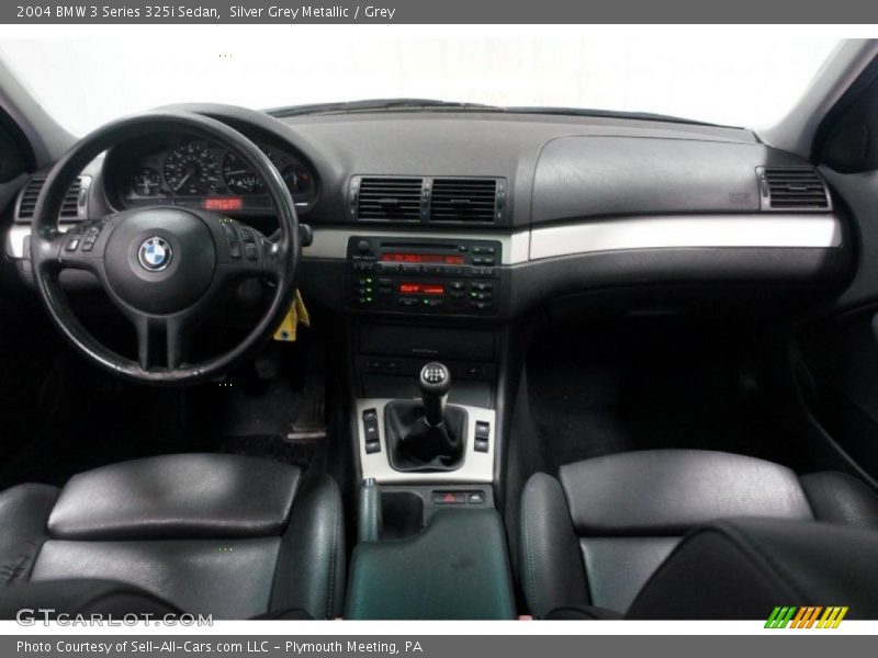 Silver Grey Metallic / Grey 2004 BMW 3 Series 325i Sedan
