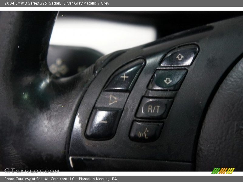 Silver Grey Metallic / Grey 2004 BMW 3 Series 325i Sedan
