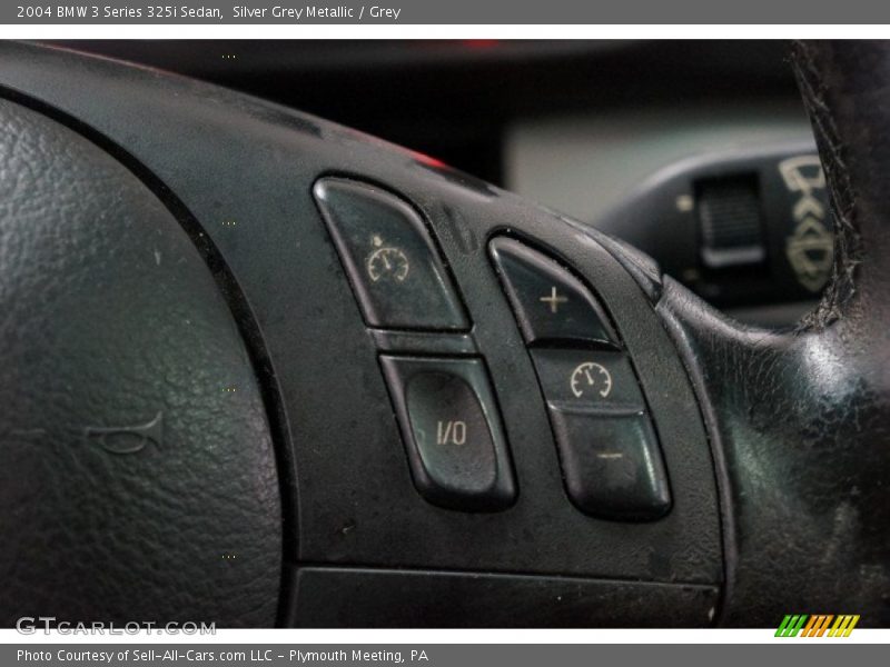 Silver Grey Metallic / Grey 2004 BMW 3 Series 325i Sedan