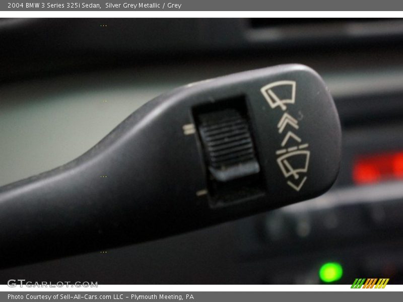 Silver Grey Metallic / Grey 2004 BMW 3 Series 325i Sedan