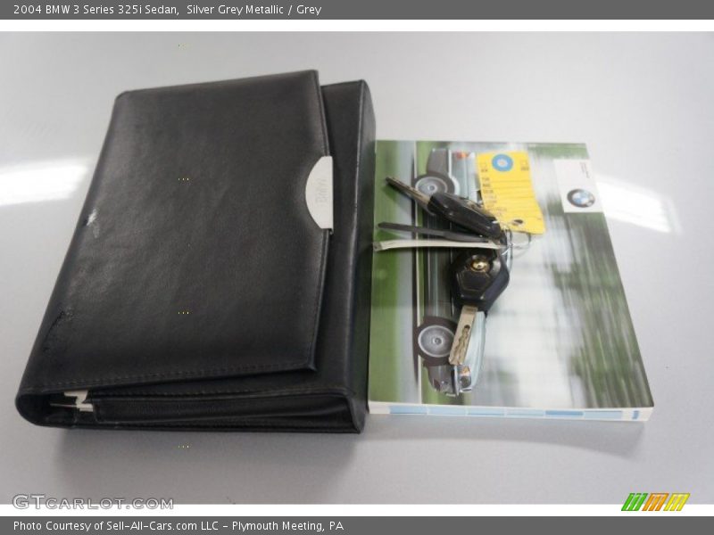 Silver Grey Metallic / Grey 2004 BMW 3 Series 325i Sedan