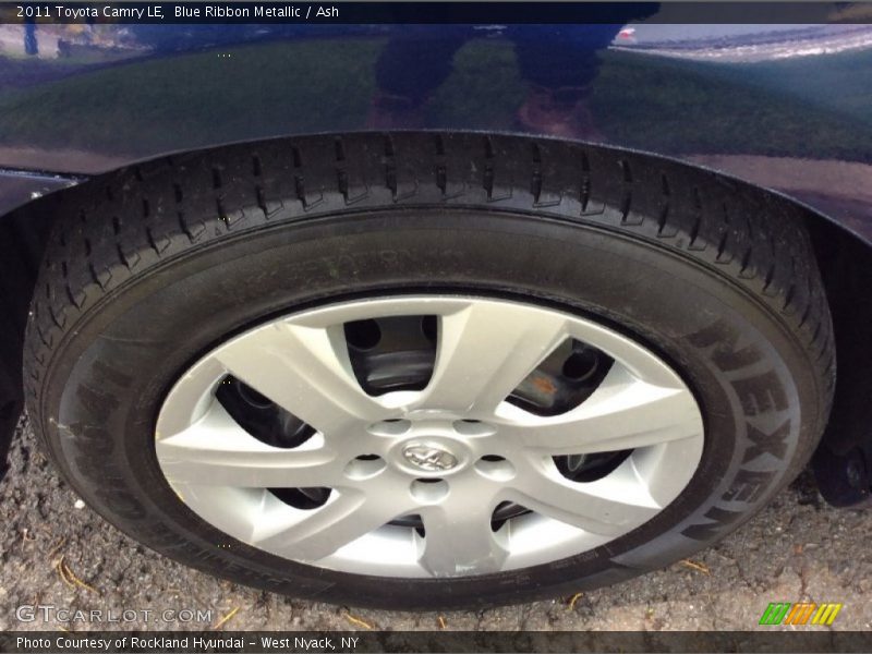 Blue Ribbon Metallic / Ash 2011 Toyota Camry LE