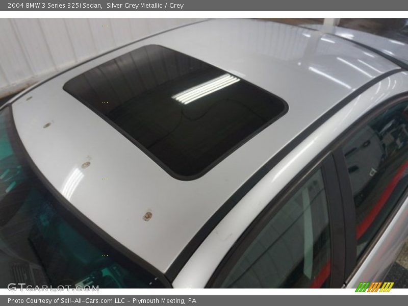 Silver Grey Metallic / Grey 2004 BMW 3 Series 325i Sedan