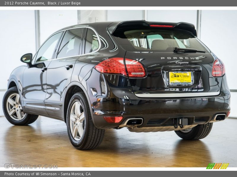 Black / Luxor Beige 2012 Porsche Cayenne