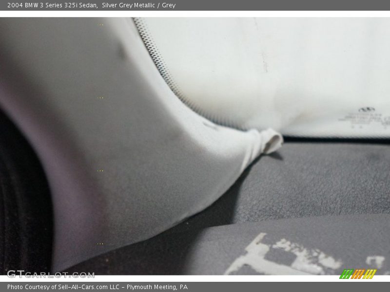 Silver Grey Metallic / Grey 2004 BMW 3 Series 325i Sedan