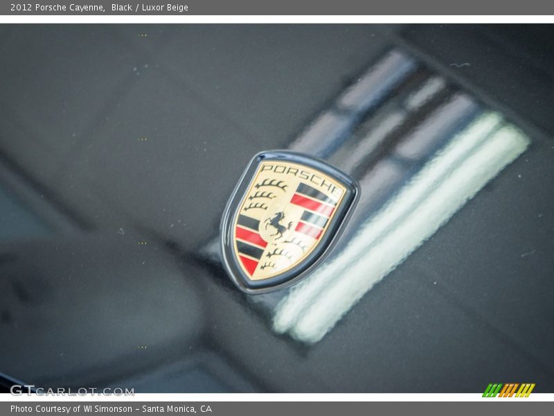 Black / Luxor Beige 2012 Porsche Cayenne