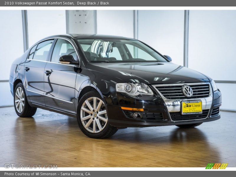 Deep Black / Black 2010 Volkswagen Passat Komfort Sedan