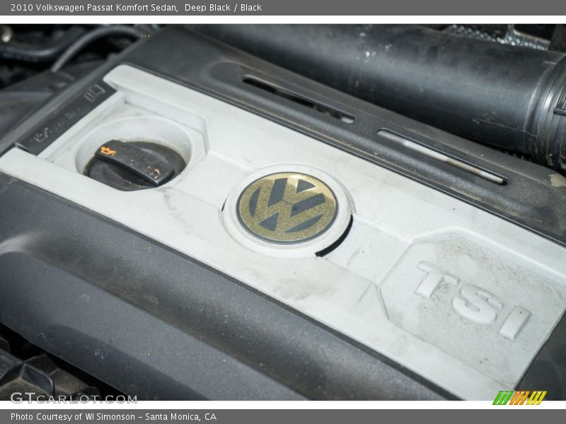 Deep Black / Black 2010 Volkswagen Passat Komfort Sedan